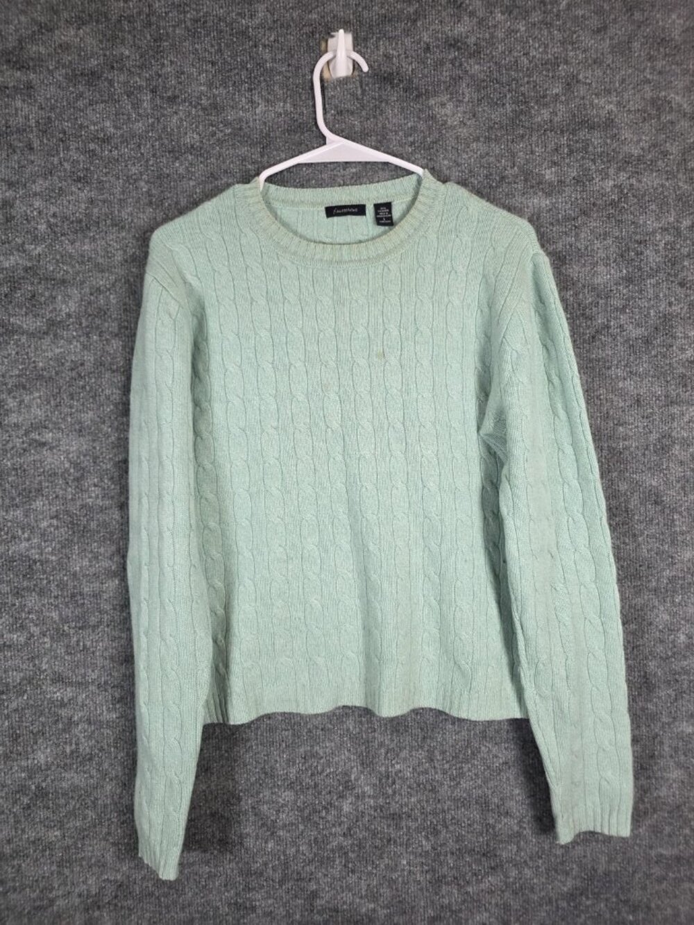 F. Matthews Sweater Womens Large Mint Green 100% Cashmere Cable Crewneck Stains